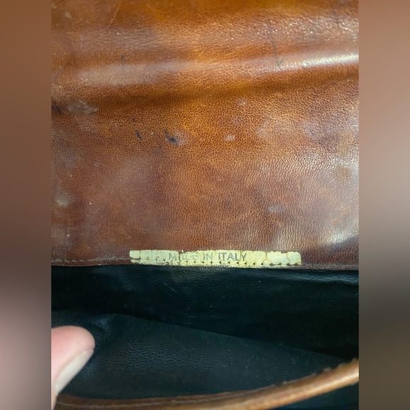 Vintage Leather Purse - Picture 4 of 4